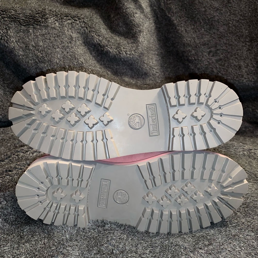 Pink Timberlands - Picture 5 of 6